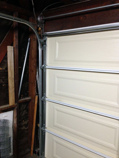 Garage Door Maintenance in Illinois